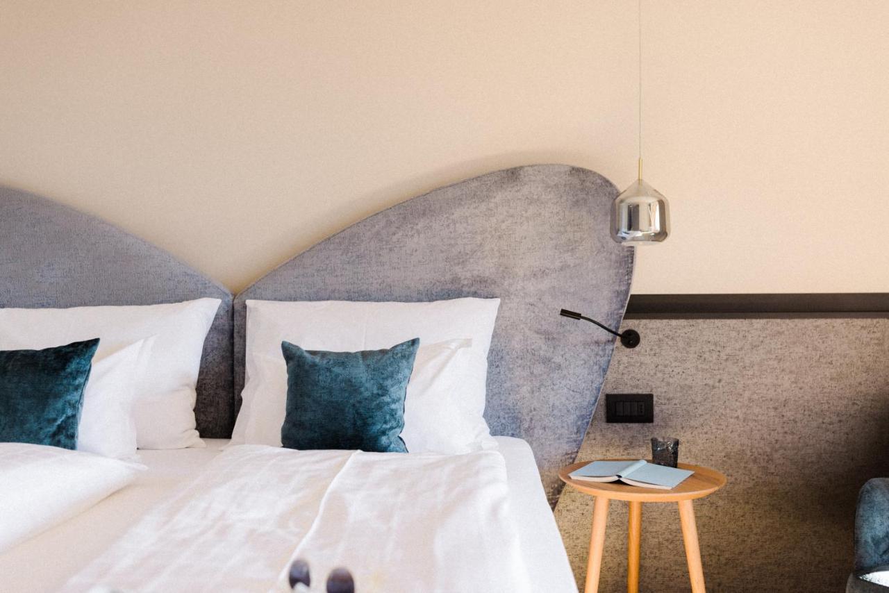 Superior Double Room,1246396672:JPEG